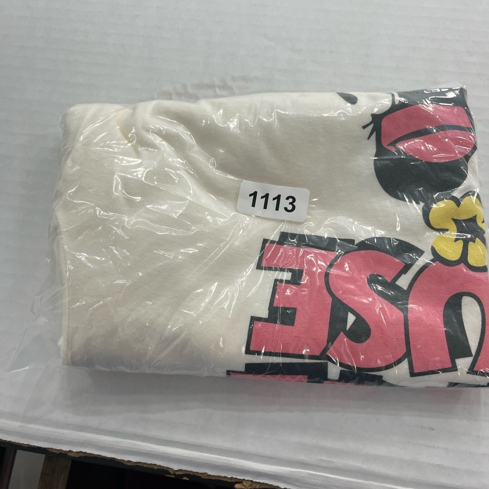 Minnie Mouse tshirt - Picture 11 of 11